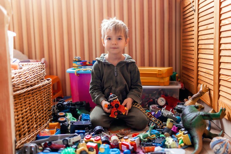 Why does a child do not need a lot of toys